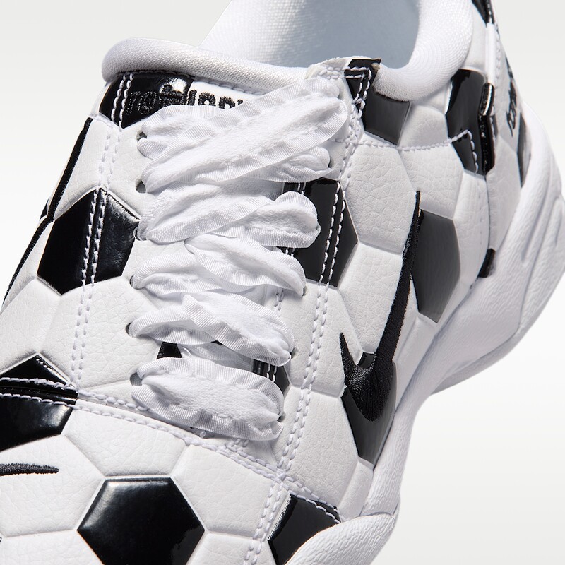 Nike Total 90 III "Soccer Ball" | IO2388-100 Nike Total 90 III "Soccer Ball" | IO2388-100