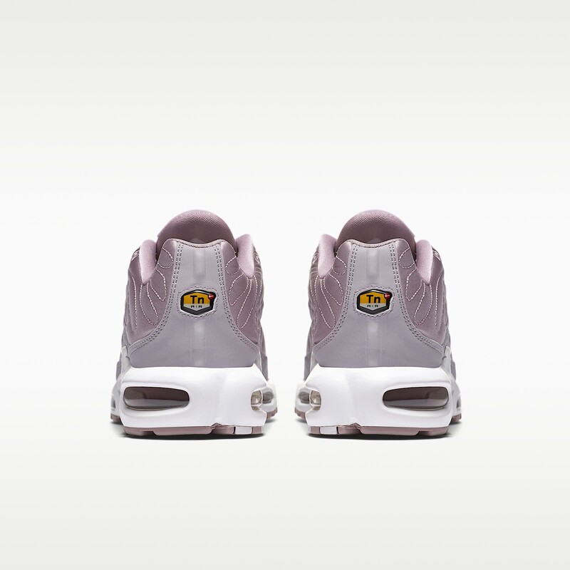 Nike Air Max Plus SE "Plum Fog" | 830768-551 Nike Air Max Plus SE "Plum Fog" | 830768-551
