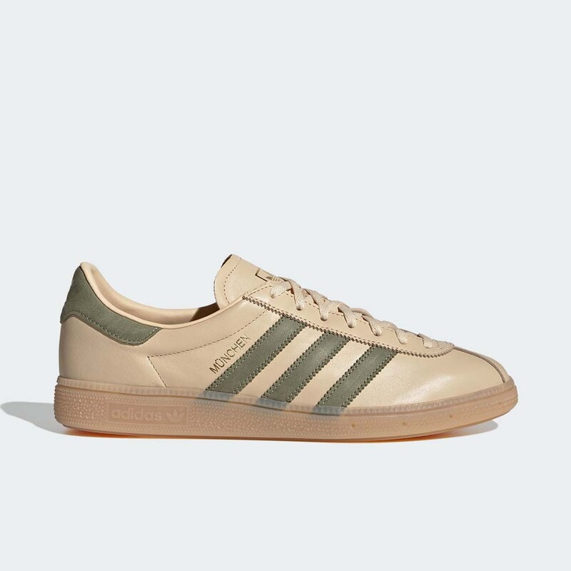 adidas München "Sand Strata" | LA4522