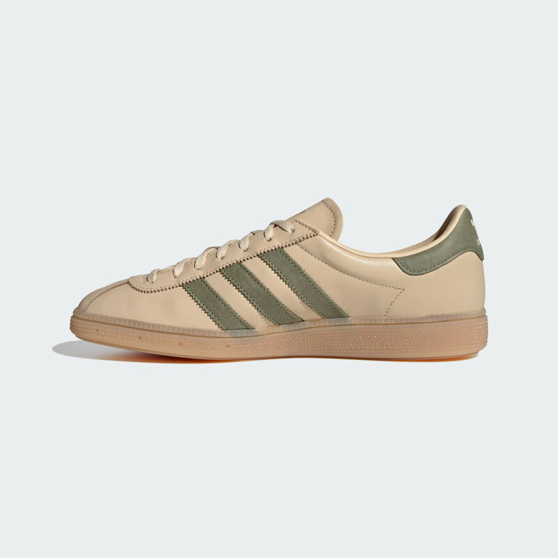 adidas München "Sand Strata" | LA4522