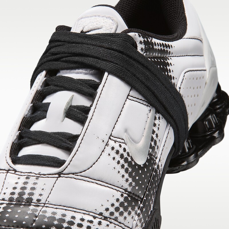Nike Total 90 Shox Magia "White/Black" | IR8176-100