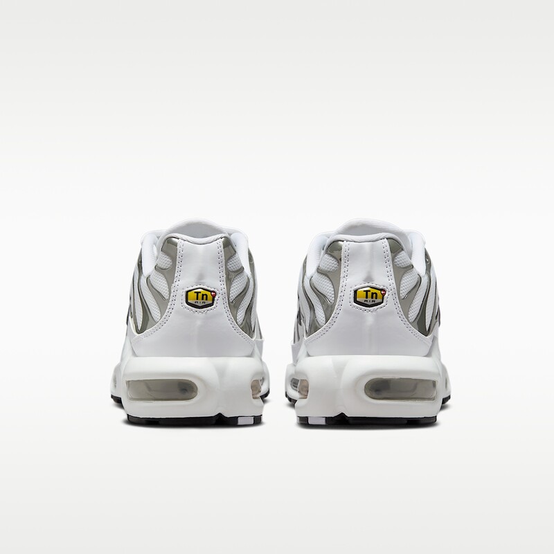 Nike Air Max Plus SE "Pure Platinum" | HJ9743-100 Nike Air Max Plus SE "Pure Platinum" | HJ9743-100