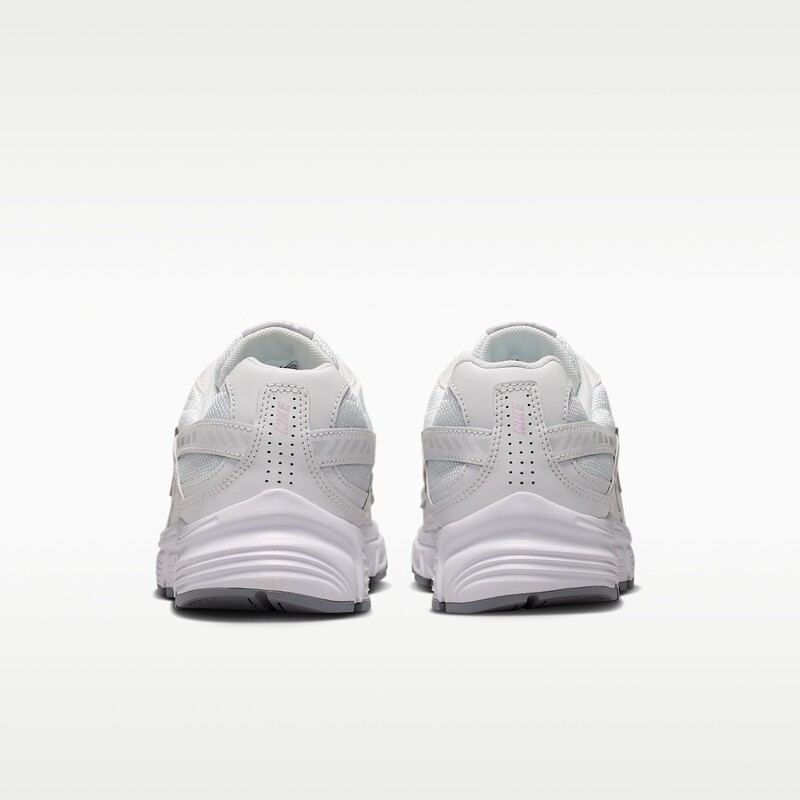Nike Initiator "White/Light Magenta" | 394053-108 Nike Initiator "White/Light Magenta" | 394053-108