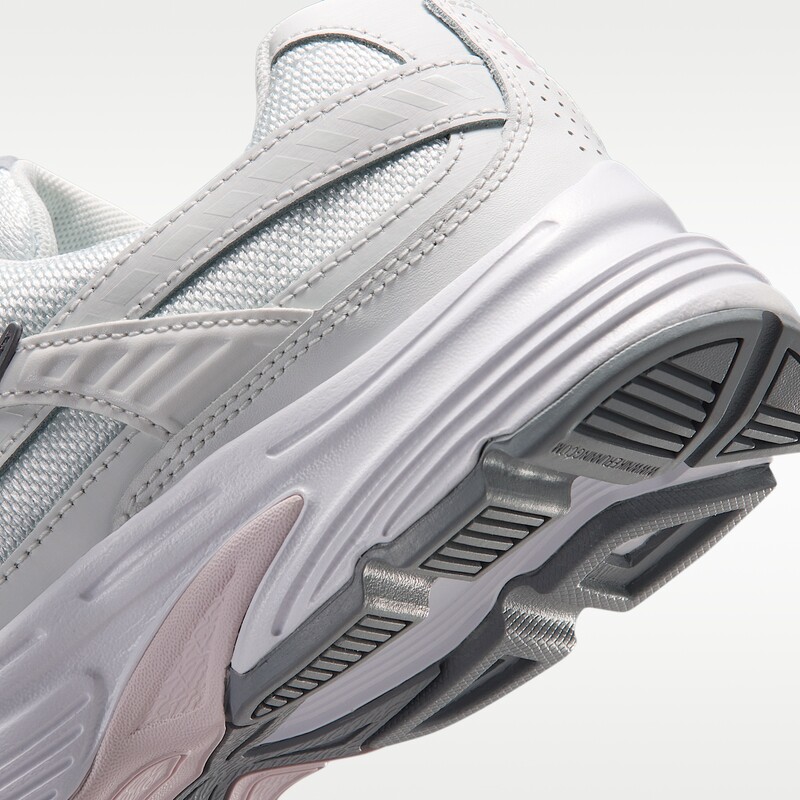 Nike Initiator "White/Light Magenta" | 394053-108 Nike Initiator "White/Light Magenta" | 394053-108