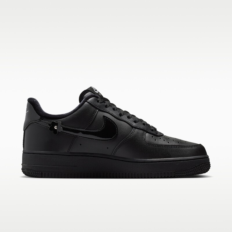 Nike Air Force 1 '07 "Florette Black" | IR8637-001 Nike Air Force 1 '07 "Florette Black" | IR8637-001