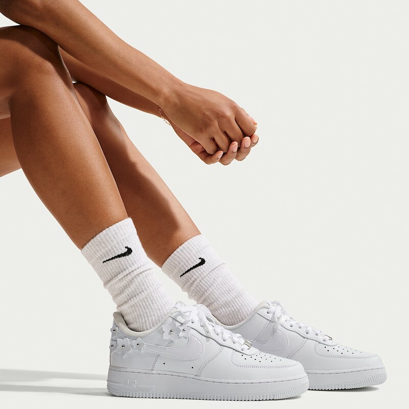 Nike Air Force 1 '07 "Florette White" | IR8637-100 Nike Air Force 1 '07 "Florette White" | IR8637-100