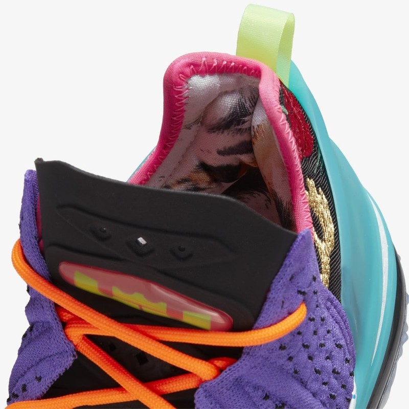 Nike Lebron 18 Psychic Purple | DM2813-500