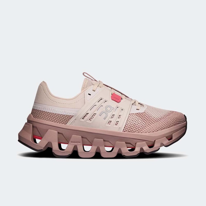 On Cloudswift Amp "Pearl/Biscuit" | 3WG10395174
