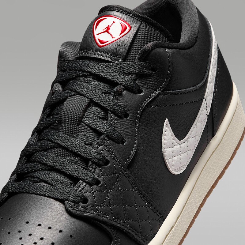 Air Jordan 1 Low SE "Off-Noir" | IO2047-001