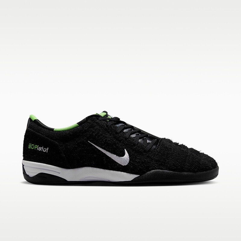 Nike Total 90 III "Black/Volt" | IZ8648-001 Nike Total 90 III "Black/Volt" | IZ8648-001