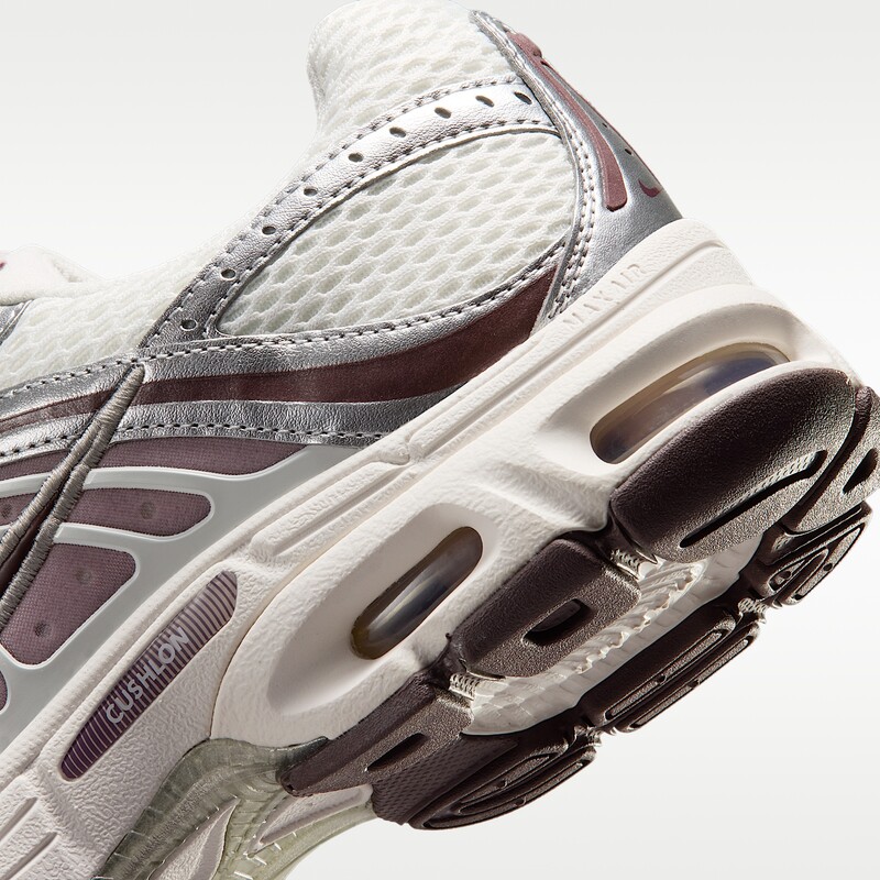 Nike Air Max Moto 2K "Phantom/Silver" | IX0374-030
