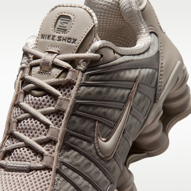 Nike Shox TL "Cream" | AR3566-204