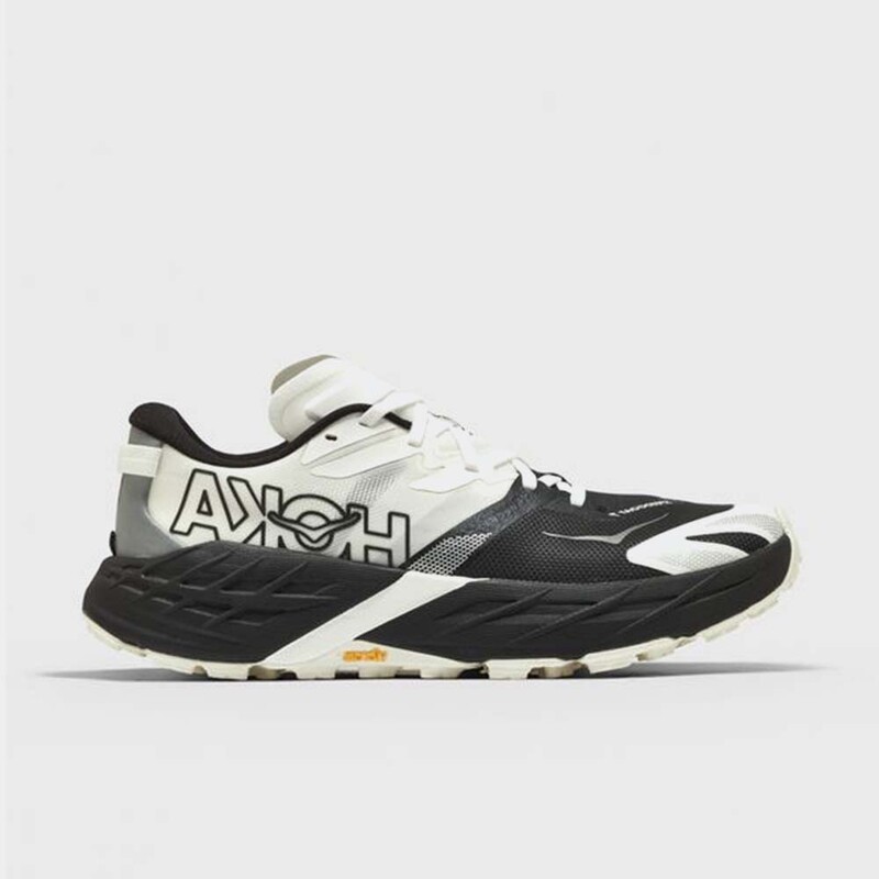 HOKA ONE ONE Speedgoat 7 "Black/White" | 1171928-BWHT