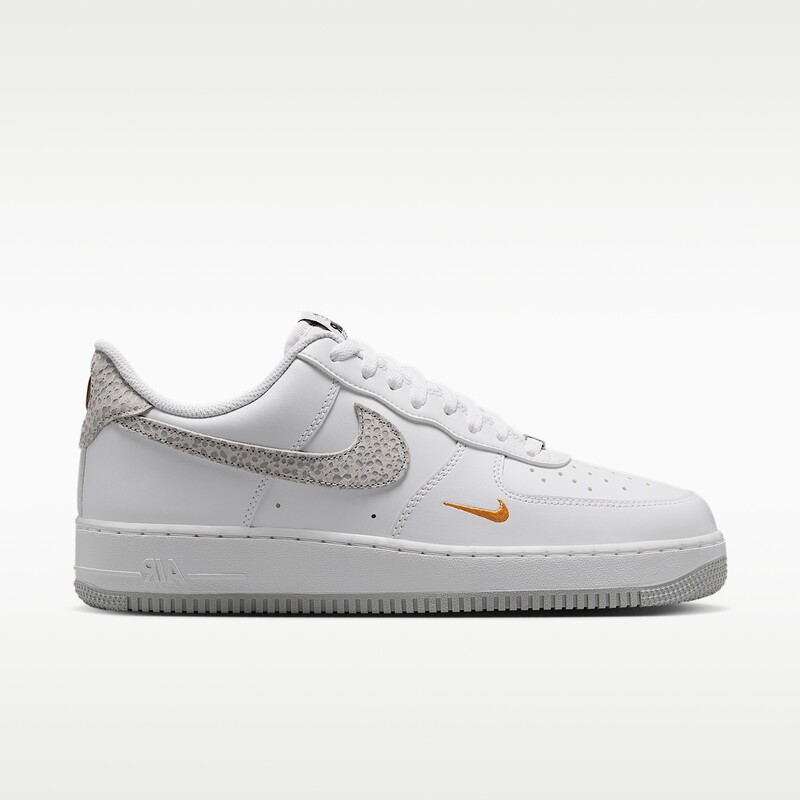 Nike Air Force 1 Low "Safari" | IV5525-100
