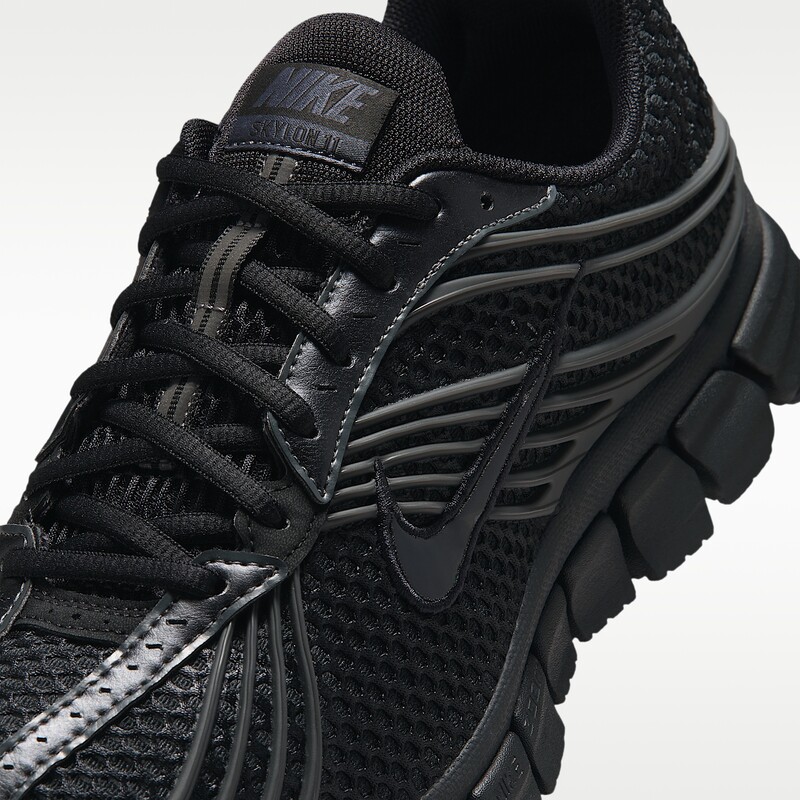 Nike Zoom Skylon 11 "Triple Black" | IU1869-002 Nike Zoom Skylon 11 "Triple Black" | IU1869-002