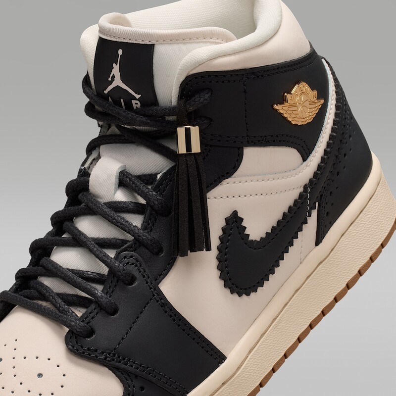 Air Jordan 1 Mid "Off-Noir/Chalk" | IO0760-001 Air Jordan 1 Mid "Off-Noir/Chalk" | IO0760-001