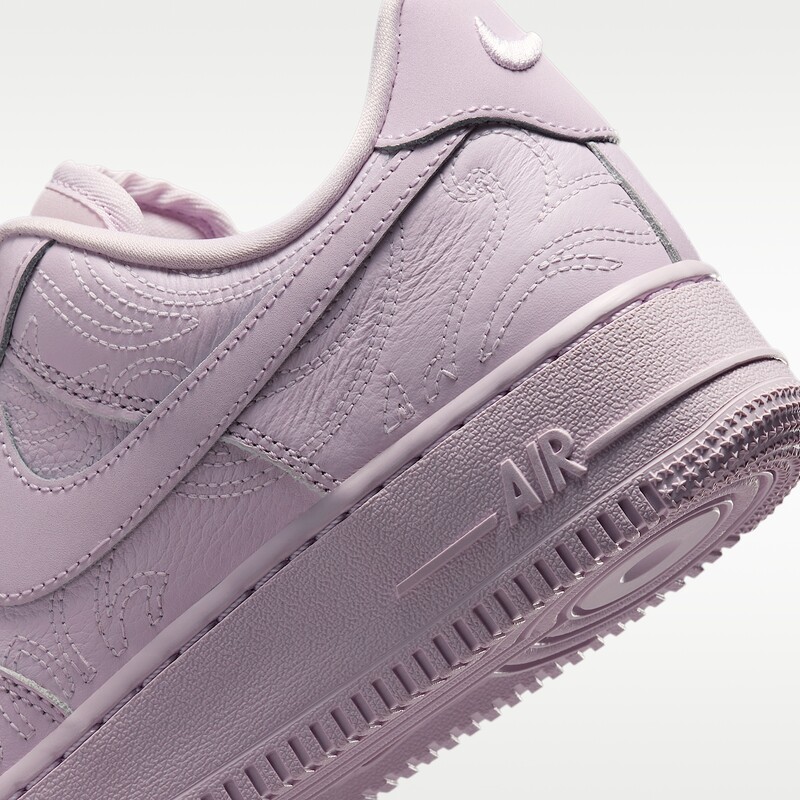 Nike Air Force 1 '07 Prem+ "Bleached Lilac" | IO4842-500