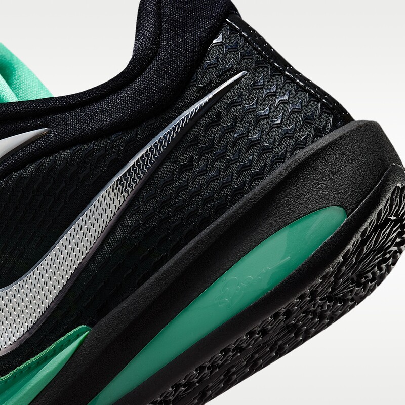 Nike Sabrina 4 "Green Glow" | II0402-300 Nike Sabrina 4 "Green Glow" | II0402-300