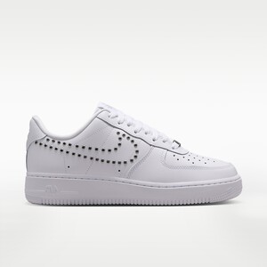 Nike Air Force 1 '07 LV8 "White/Metallic Silver"  | IW1234-100