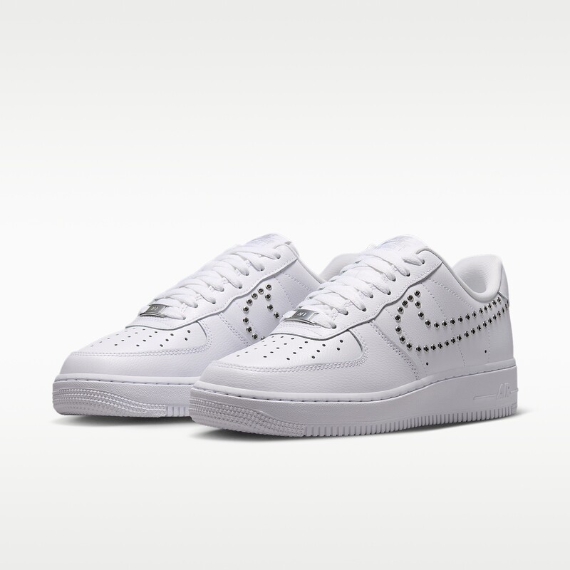 Nike Air Force 1 '07 LV8 "White/Metallic Silver" | IW1234-100 Nike Air Force 1 '07 LV8 "White/Metallic Silver" | IW1234-100