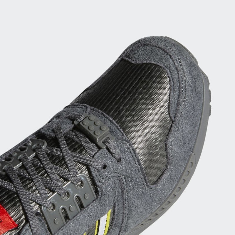 LEGO x adidas ZX 8000 Ash | FY7080