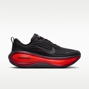 Nike Vomero Plus "Bred" | HV8150-017
