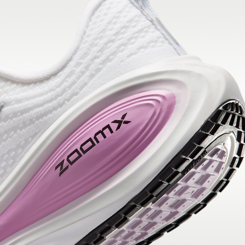 Nike Vomero Plus "Bleached Lilac" | HV8154-110 Nike Vomero Plus "Bleached Lilac" | HV8154-110