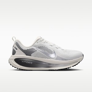 Nike Vomero 18 "Photon Dust" | IO9915-101 Nike Vomero 18 "Photon Dust" | IO9915-101
