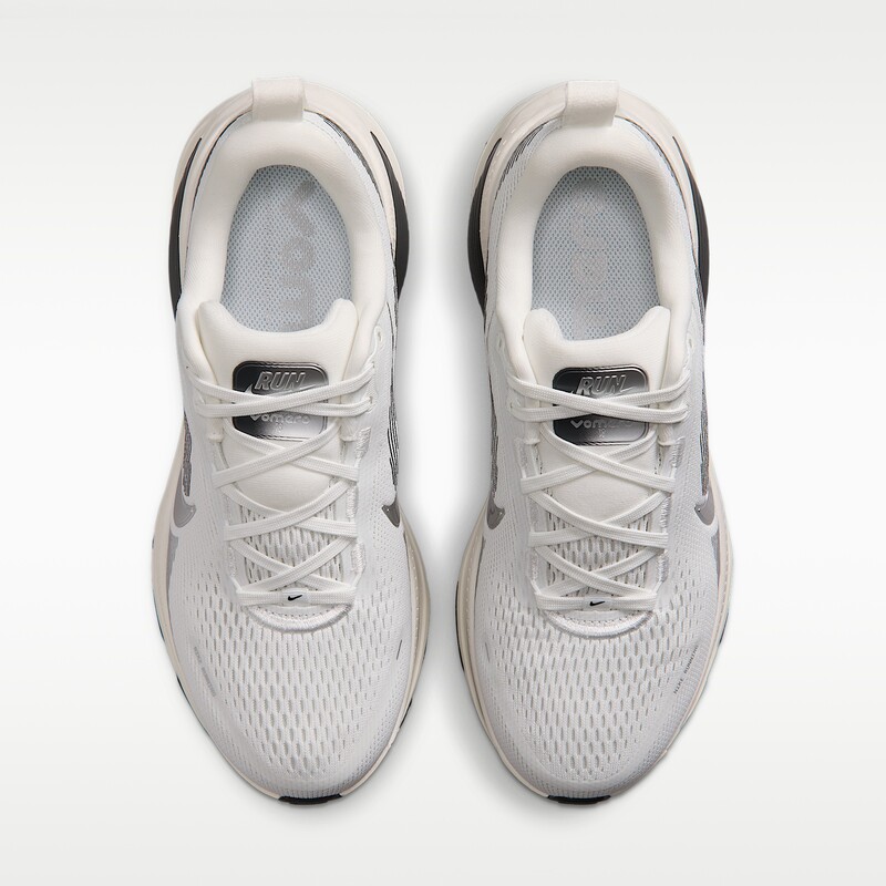 Nike Vomero 18 "Photon Dust" | IO9915-101 Nike Vomero 18 "Photon Dust" | IO9915-101