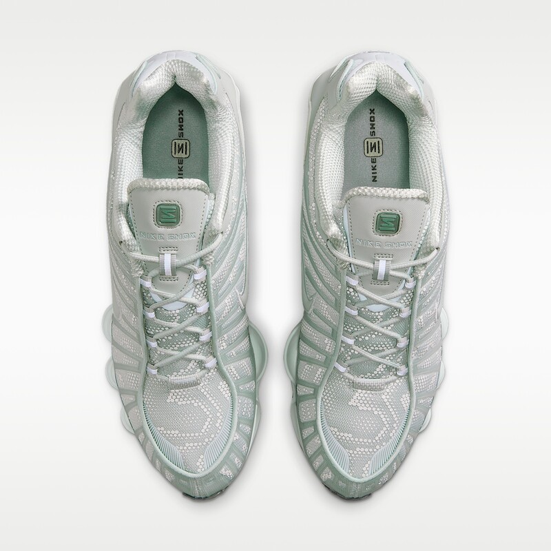 Nike Shox TL "Newsprint" | IM4687-002