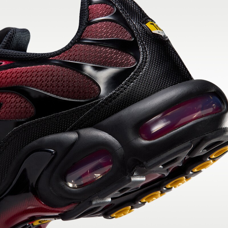 Nike Air Max Plus "Tough Red" | DM0032-601