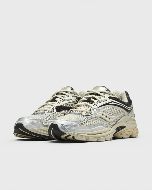 Saucony ProGrid Omni 9 "Eggshell" | S101245-1018