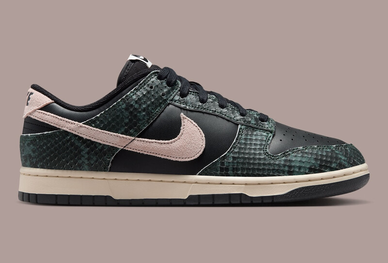 Nike Dunk Low "Black Snakeskin" | IO1616-001