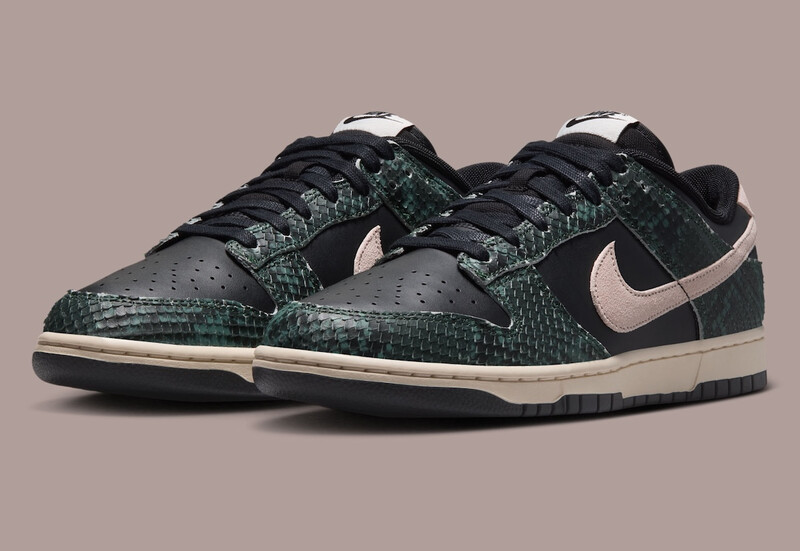 Nike Dunk Low "Black Snakeskin" | IO1616-001