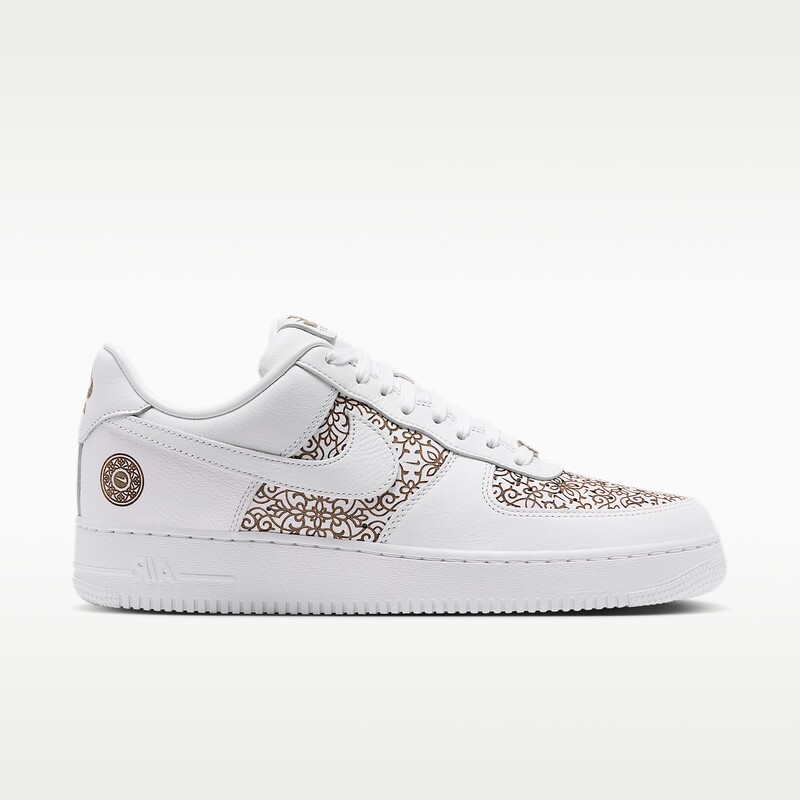 Nike Air Force 1 Low "Family Reunion" | IV5754-100