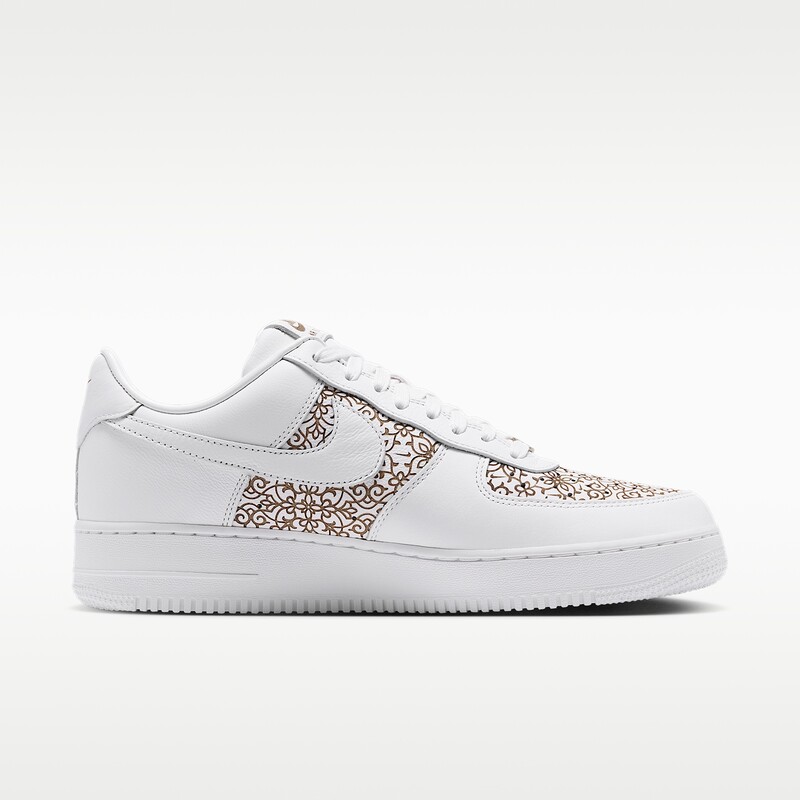 Nike Air Force 1 Low "Family Reunion" | IV5754-100 Nike Air Force 1 Low "Family Reunion" | IV5754-100