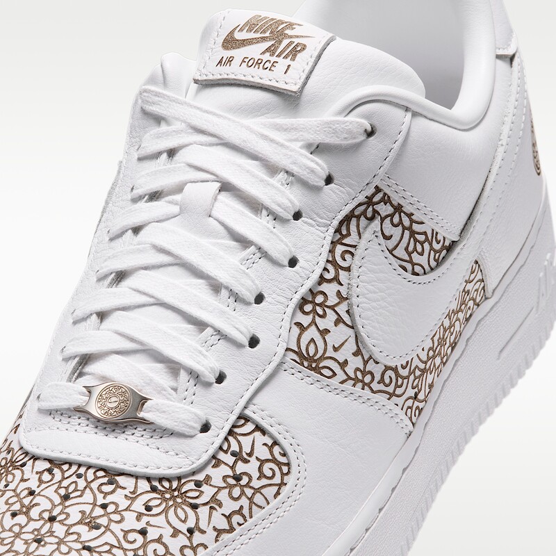 Nike Air Force 1 Low "Family Reunion" | IV5754-100