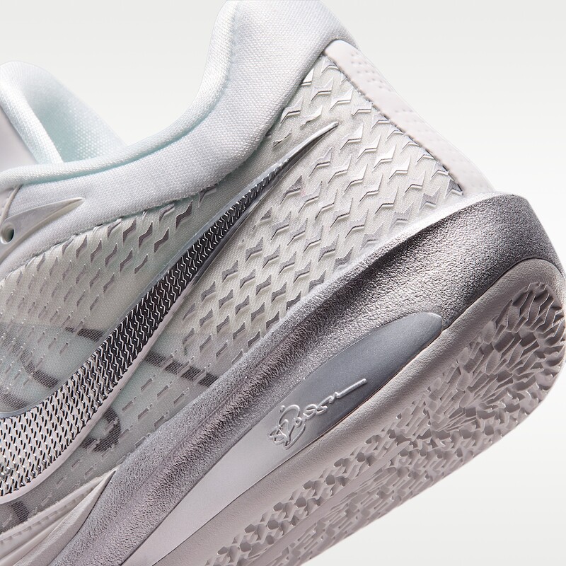 Nike Sabrina 4 "Light Work" | II0402-101 Nike Sabrina 4 "Light Work" | II0402-101