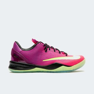 Nike Kobe 8 Protro "Mambacurial 2026" | IO6253-500 Nike Kobe 8 Protro "Mambacurial 2026" | IO6253-500