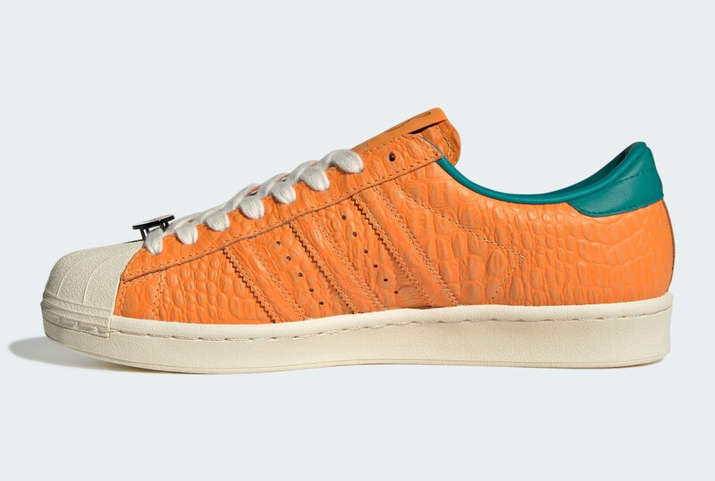 Pokemon x adidas Superstar "Charizard" | KI2861 Pokemon x adidas Superstar "Charizard" | KI2861