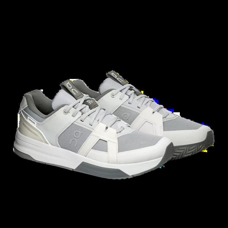 On THE ROGER Clubhouse Pro 2 Clay "Glacier/Frost" | 3MG30750757