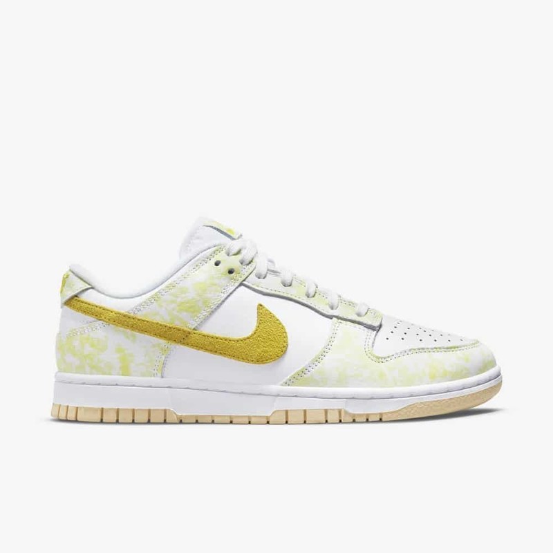 Nike Dunk Low Yellow Strike | DM9467-700