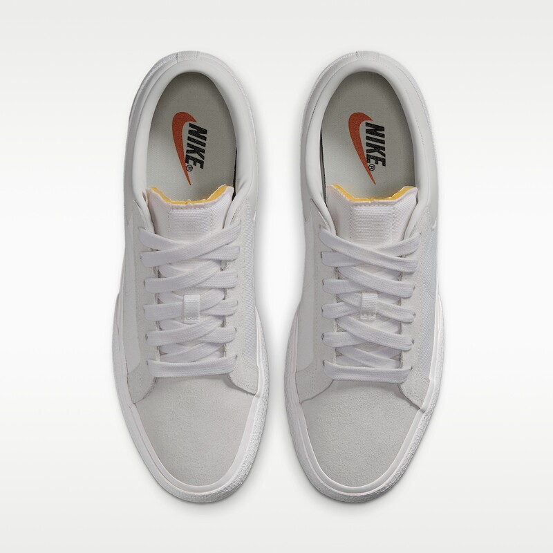 Nike Blazy "White/Sail" | IM2523-100