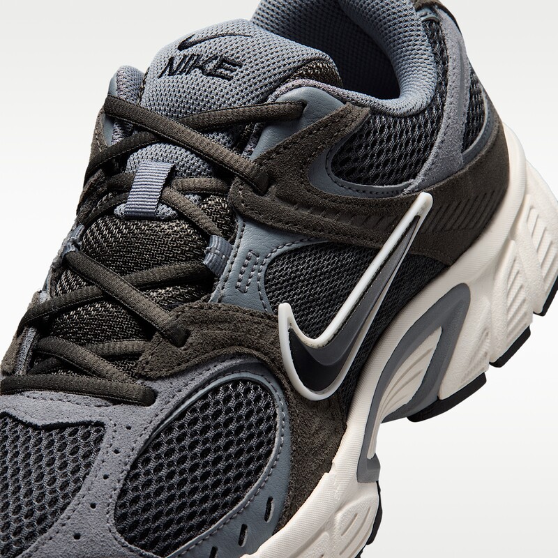 Nike V5 RNR Suede "Anthracite" | IX0702-002 Nike V5 RNR Suede "Anthracite" | IX0702-002