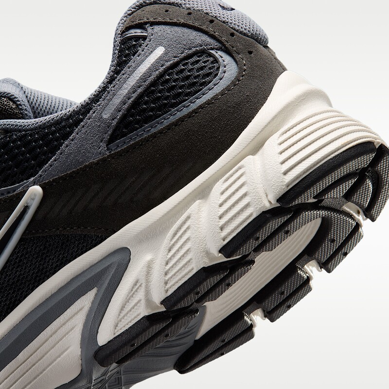 Nike V5 RNR Suede "Anthracite" | IX0702-002