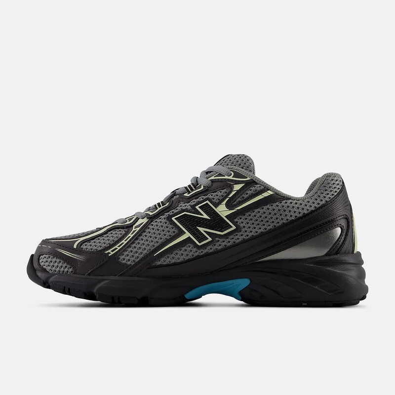 New Balance 740 "Dark Grey" | U7406AK New Balance 740 "Dark Grey" | U7406AK