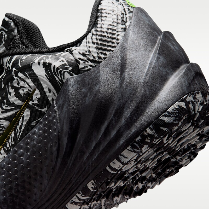 Nike Giannis Freak 8 LX "Etched in Stone" | IR0238-002 Nike Giannis Freak 8 LX "Etched in Stone" | IR0238-002