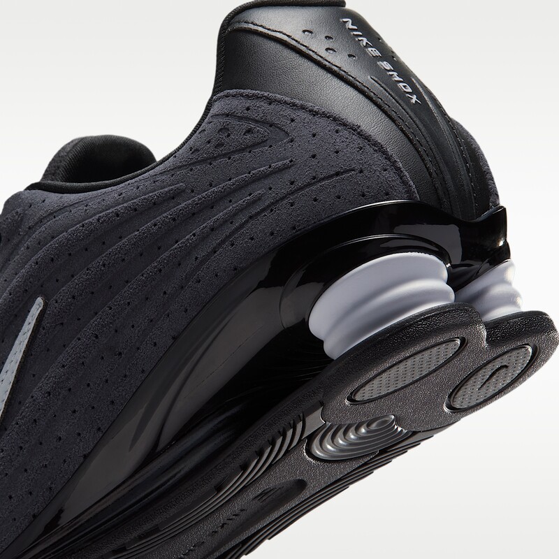Nike Shox Z "Black/Gridiron" | IV6038-001 Nike Shox Z "Black/Gridiron" | IV6038-001