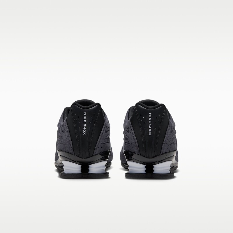 Nike Shox Z "Black/Gridiron" | IV6038-001 Nike Shox Z "Black/Gridiron" | IV6038-001
