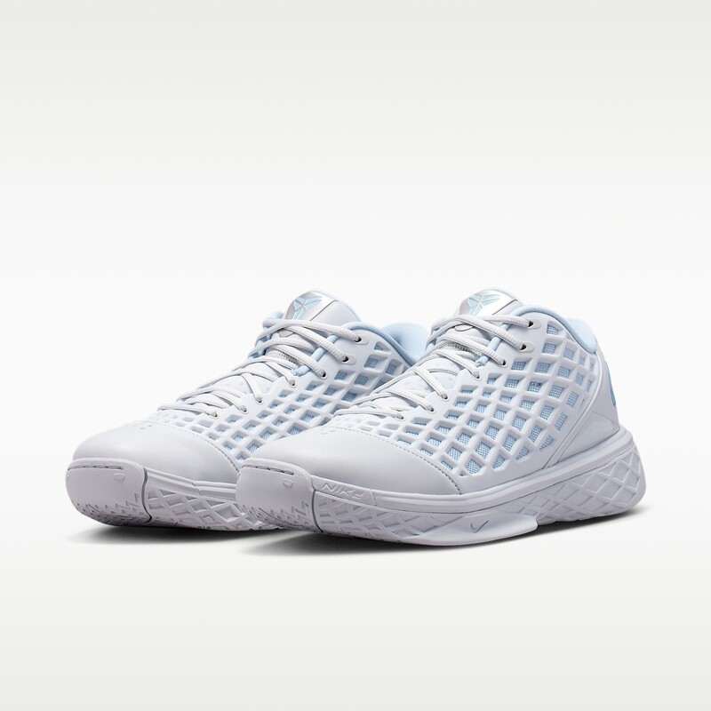 Nike Kobe 3 Low Protro "Pure Platinum" | IV7127-001 Nike Kobe 3 Low Protro "Pure Platinum" | IV7127-001